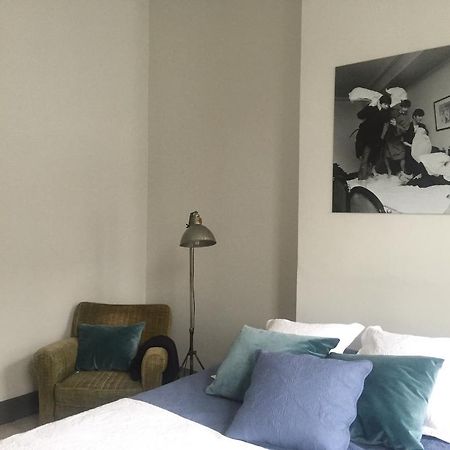 Sgt.Pepper'S Bnb Ixelles Exterior photo