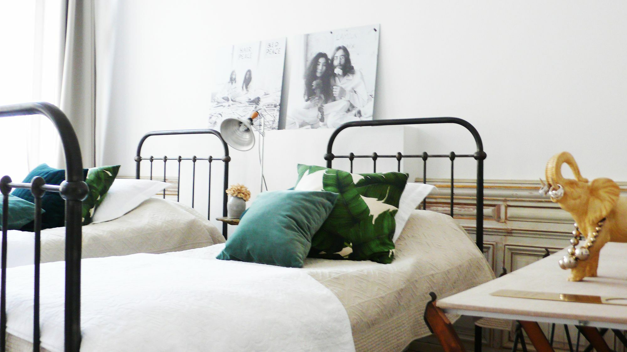 Sgt.Pepper'S Bnb Ixelles Exterior photo